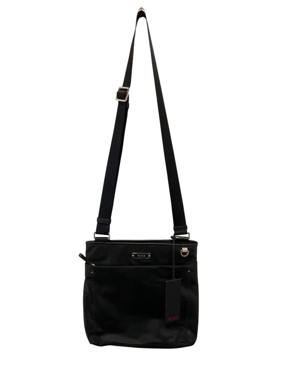 Tumi Capri Cross Body Bag Black Nylon Adjustable Strap Lightweight Versatile Eve